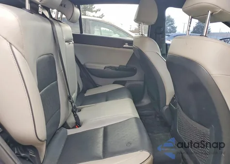 2018 Kia Sportage Ex z USA, uszkodzony, nr VIN KNDPN3ACXJ7474685